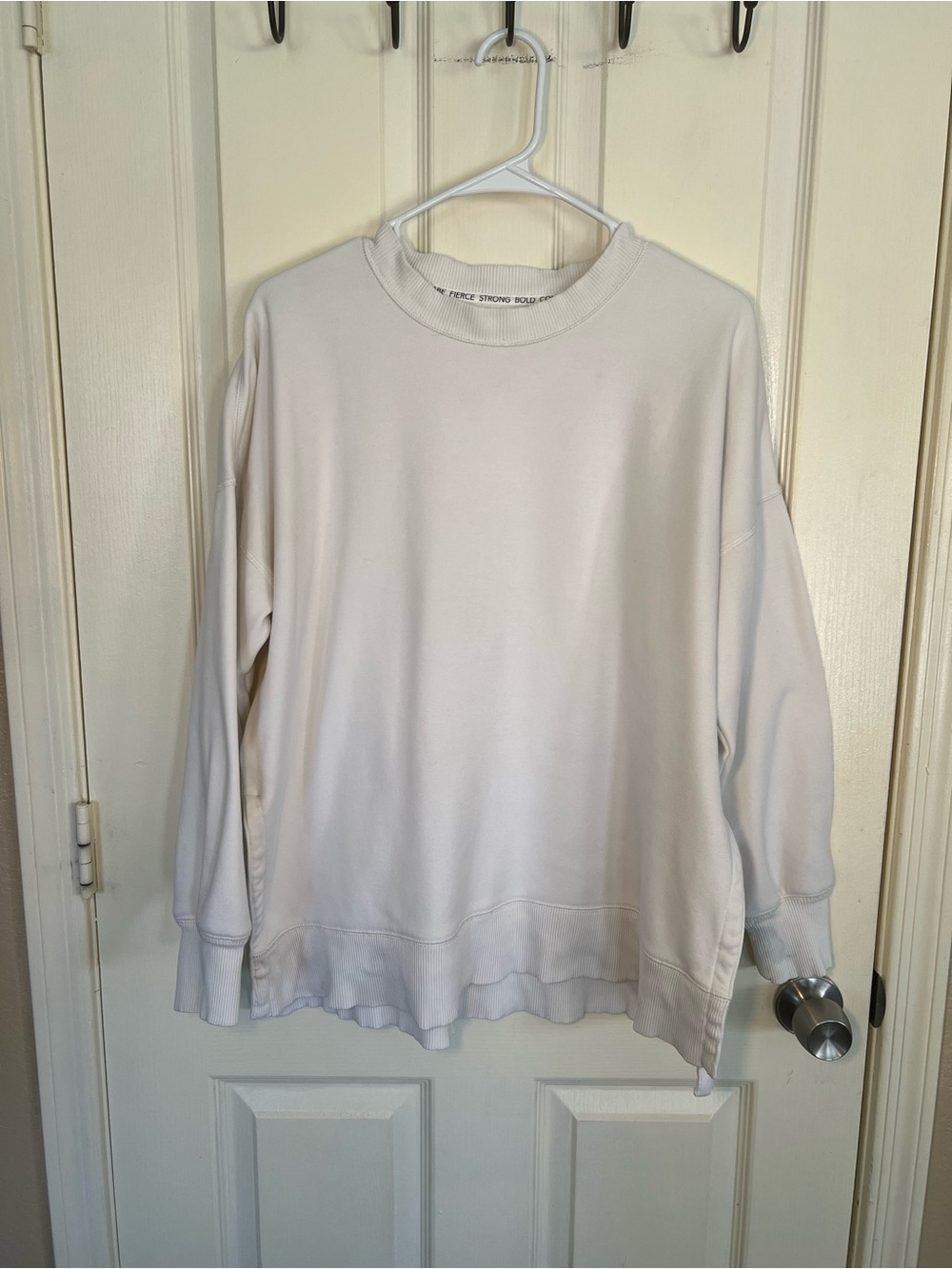 Aerie Ivory Oversized Crewneck Sweatshirt Side Slits M